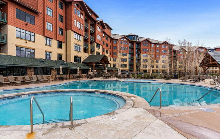 2300 Mount Werner Circle Photo