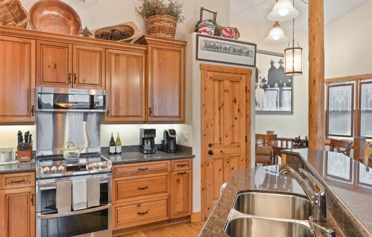 2905 Mountaineer Circle Photo