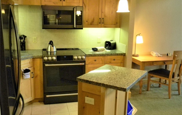 2300 Mount Werner Circle Photo