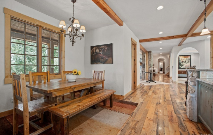 1835 Hunters Court Photo
