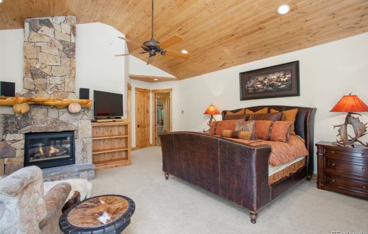 1835 Hunters Court Photo