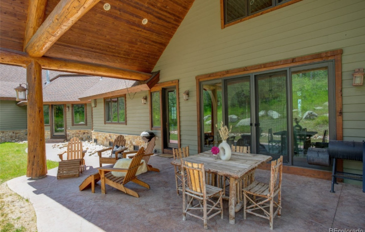 1835 Hunters Court Photo