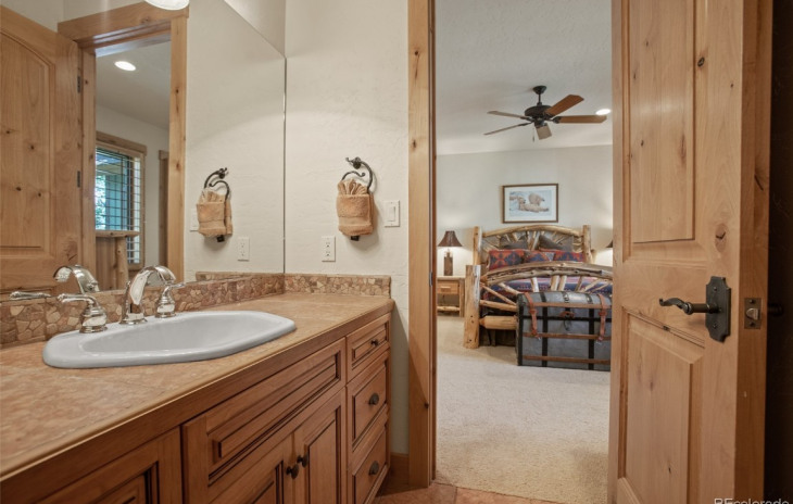1835 Hunters Court Photo