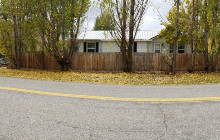 21555 Second Avenue Photo