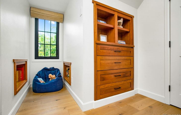 535 Pine Street Photo