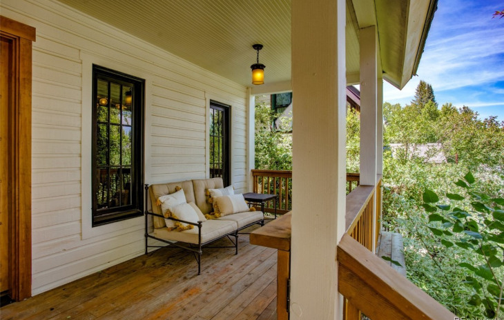 535 Pine Street Photo