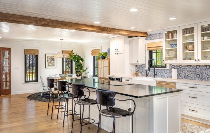 535 Pine Street Photo