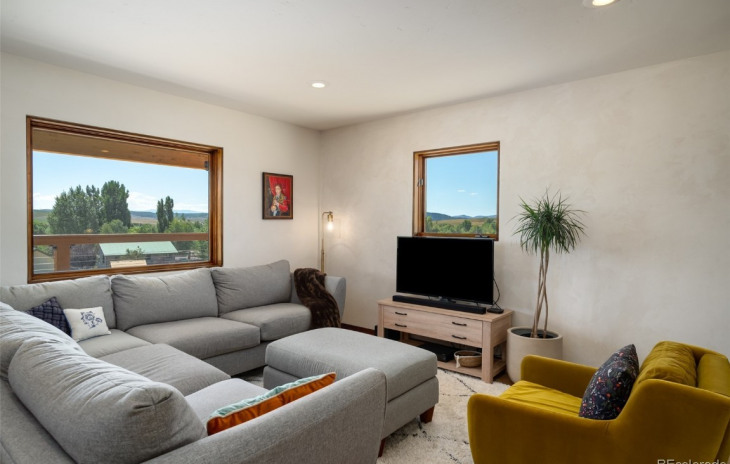 27630 Silver Spur Street Photo