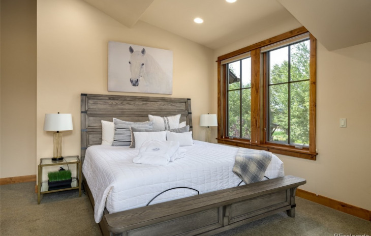 2053 Indian Summer Drive Photo