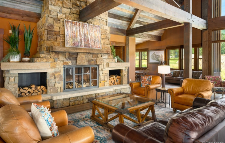 2053 Indian Summer Drive Photo