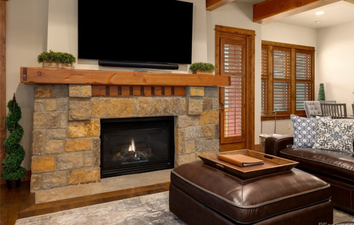 2053 Indian Summer Drive Photo