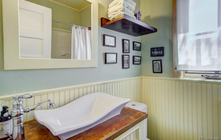 123 Missouri Avenue Photo