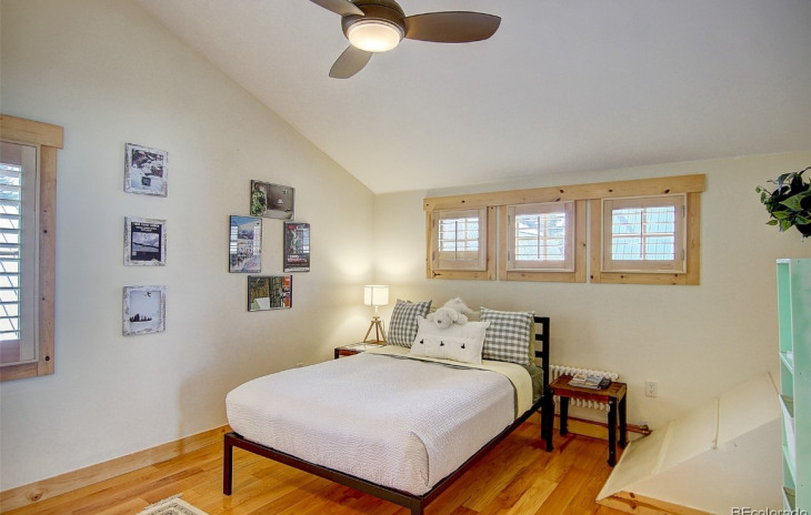 123 Missouri Avenue Photo