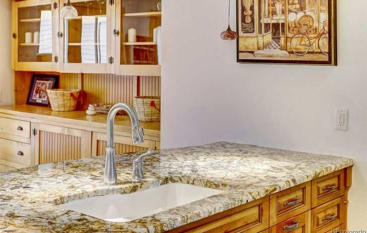 123 Missouri Avenue Photo