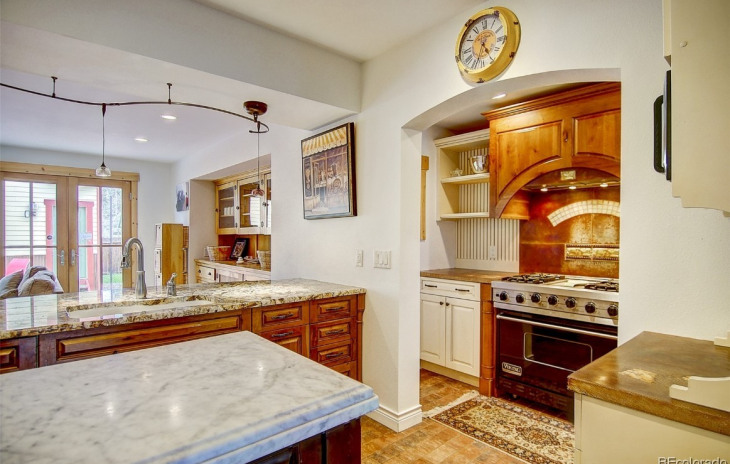 123 Missouri Avenue Photo