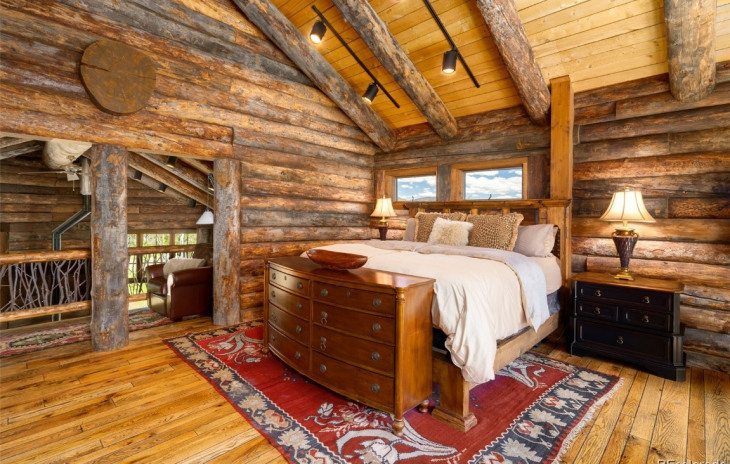 26700 Thorpe Mountain Photo