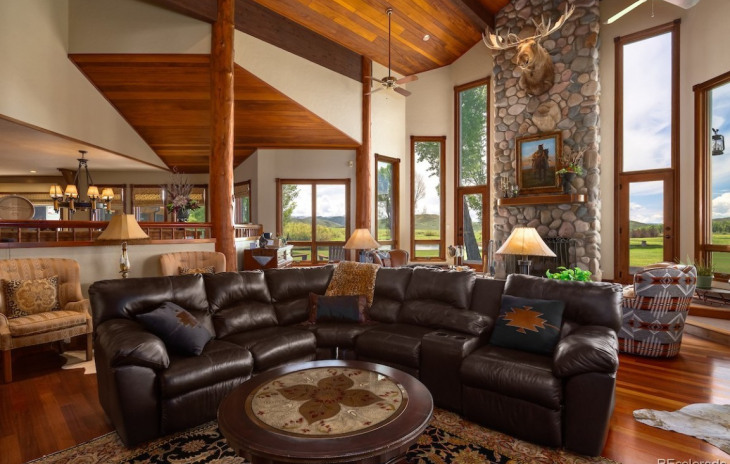 25565 County Road 54 Photo