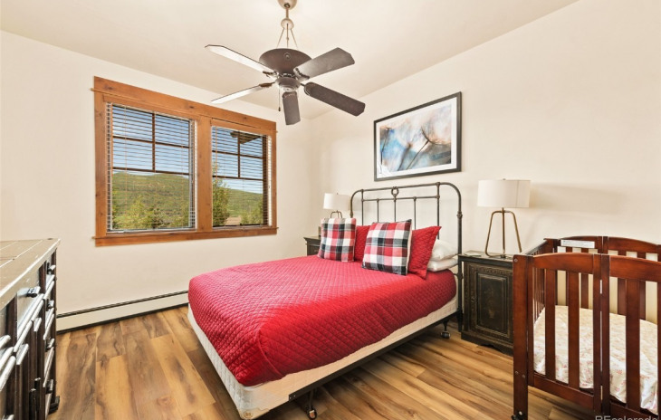 1423 Flattop Circle Photo