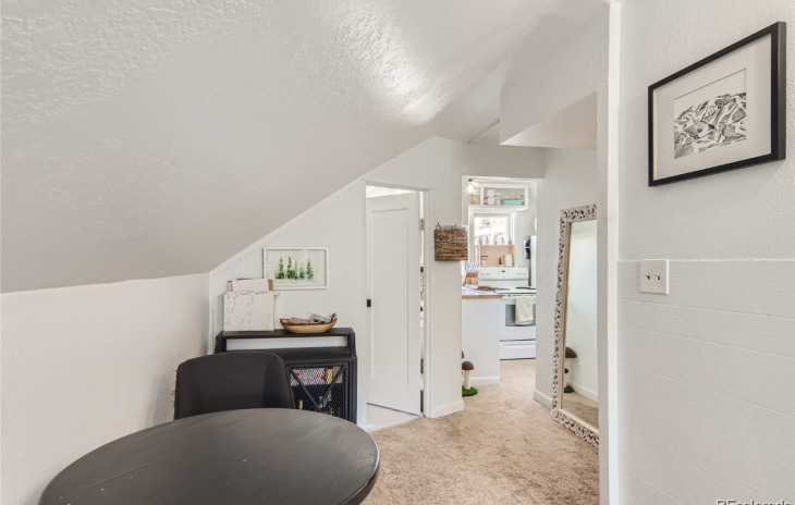 620 Oak Street Photo