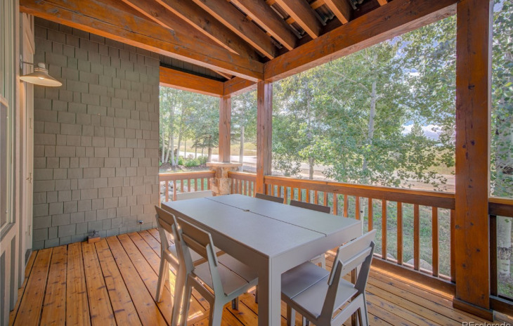 1289 Turning Leaf Court Photo