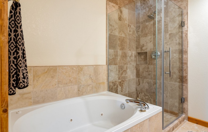 27445 W Wind Place Photo