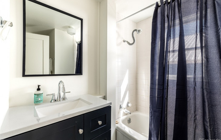 220 Hill Street Photo