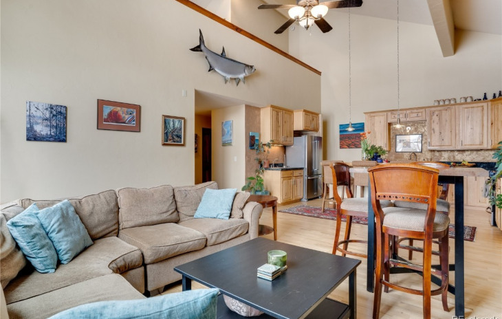1169 Hilltop Parkway Photo