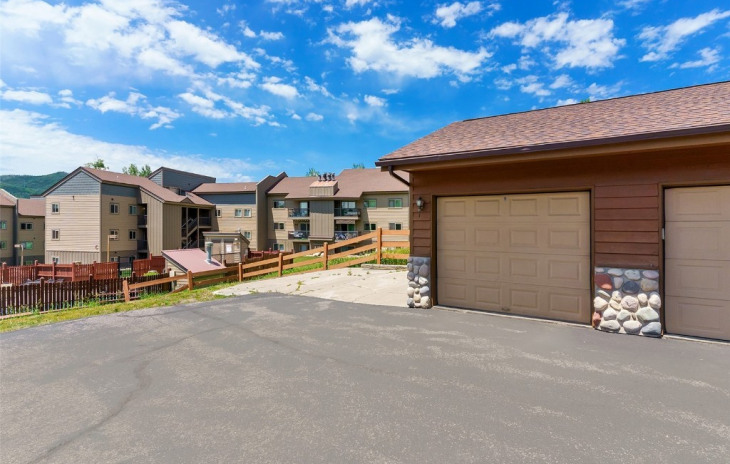 3005 Village Drive Photo