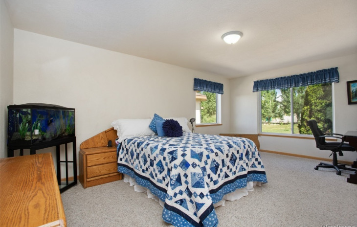 27654 Silver Spur Street Photo