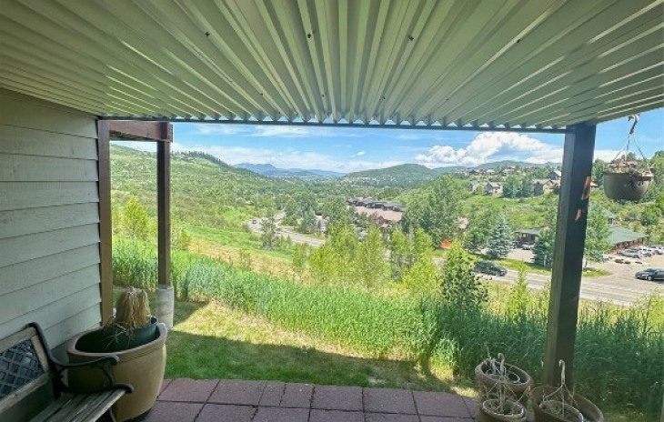 504 Parkview Drive Photo