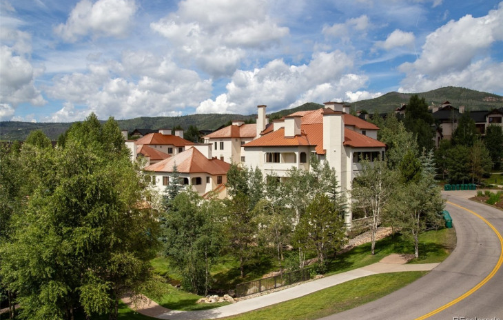 2700 Eagleridge Drive Photo