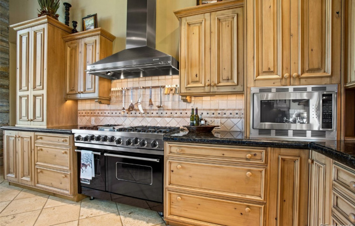28505 Thorpe Mountain Drive Photo
