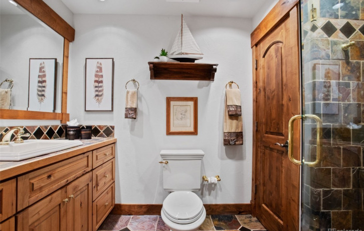 28505 Thorpe Mountain Drive Photo