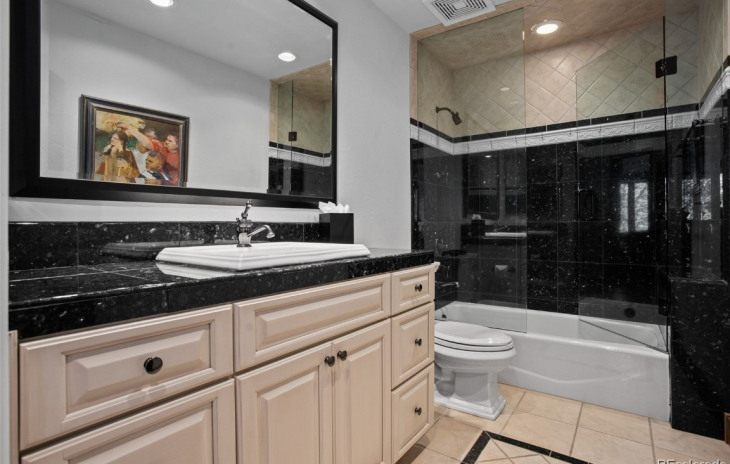 28505 Thorpe Mountain Drive Photo