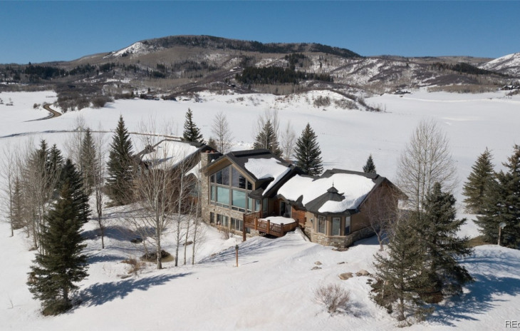 28505 Thorpe Mountain Drive Photo