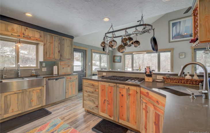 28250 County Road 14 Photo
