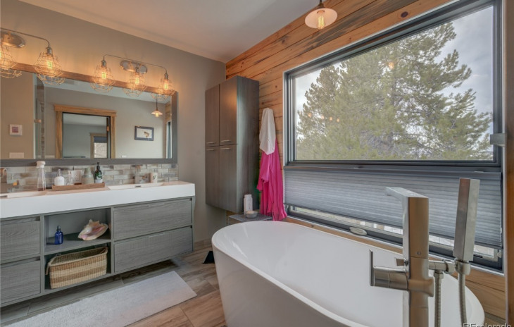 28250 County Road 14 Photo