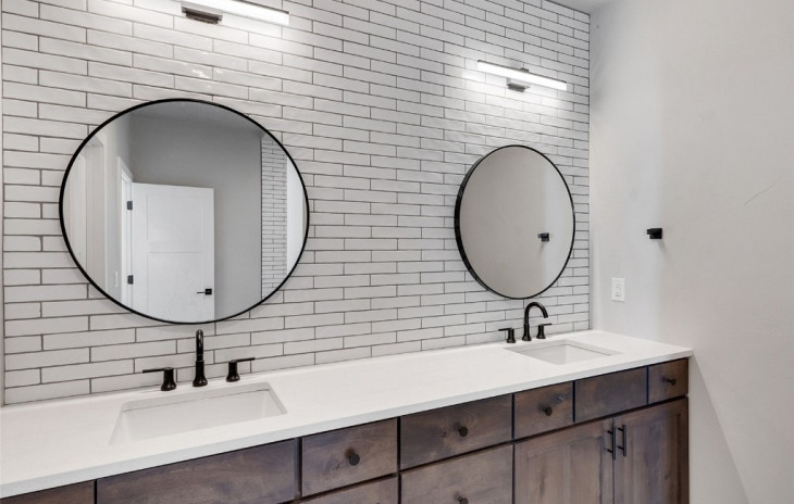 30630 Reinsman Court Photo