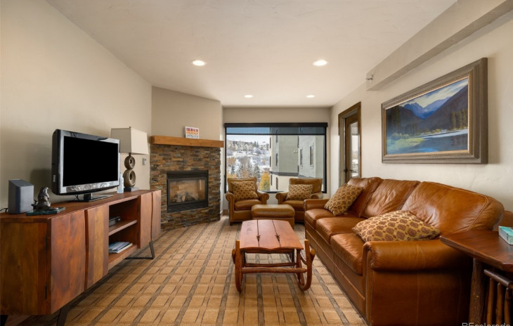 2200 Village Inn Court Photo