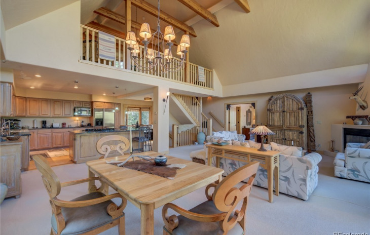 1722 Highland Way Photo