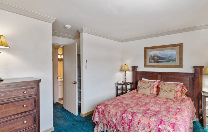 2150 Mount Werner Circle Photo