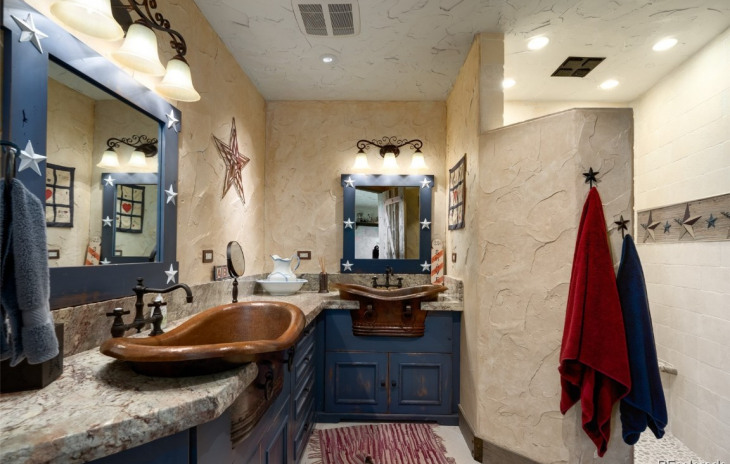 2555 Ski Trail Lane Photo