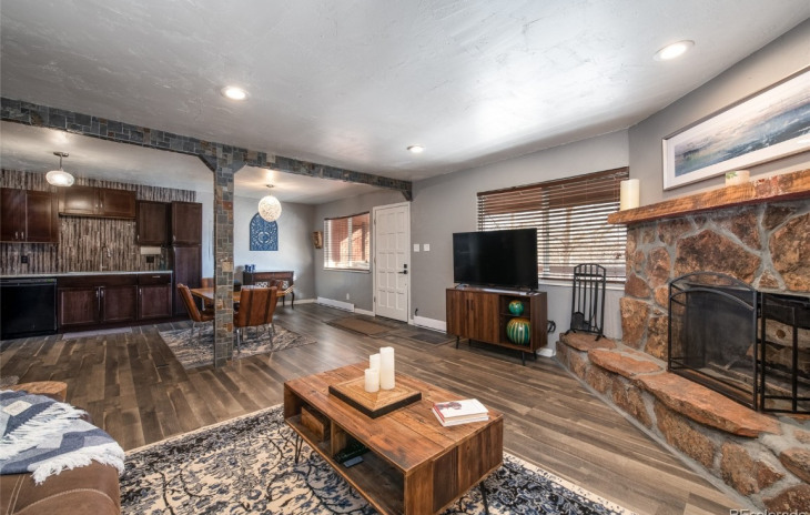 23800 County Road 16 Photo