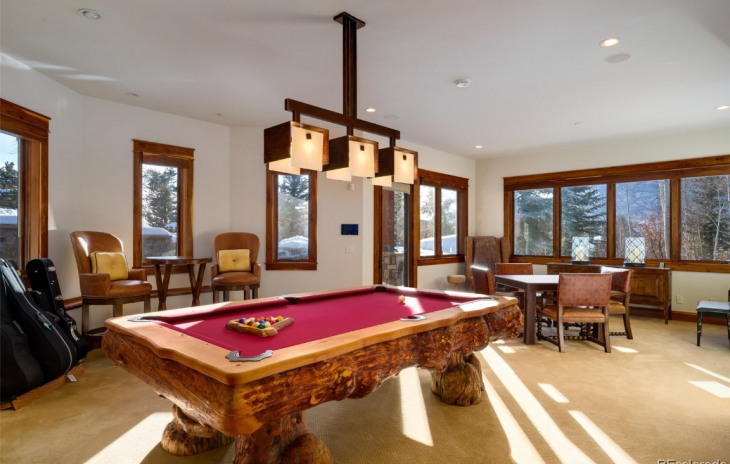1055 Anglers Drive Photo