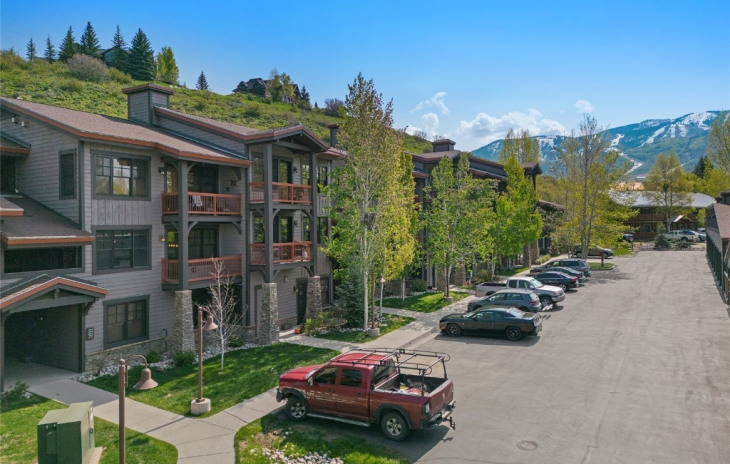 580 Anglers Drive Photo