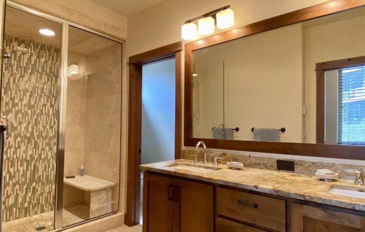 611 Clermont Circle Photo