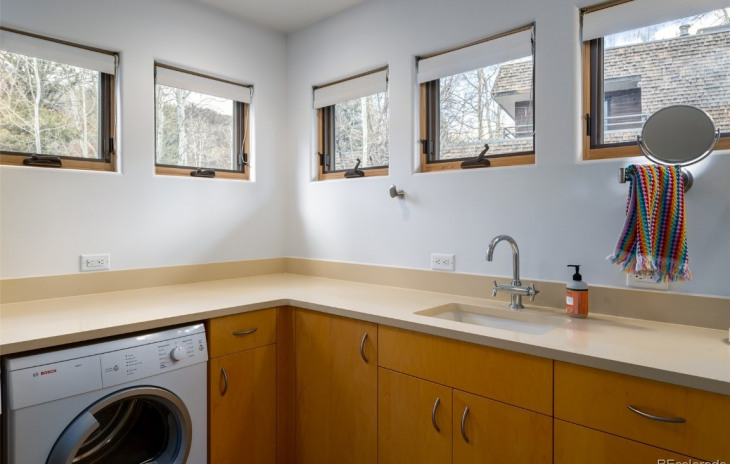 1030 Uncochief Circle Photo