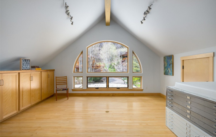 1030 Uncochief Circle Photo