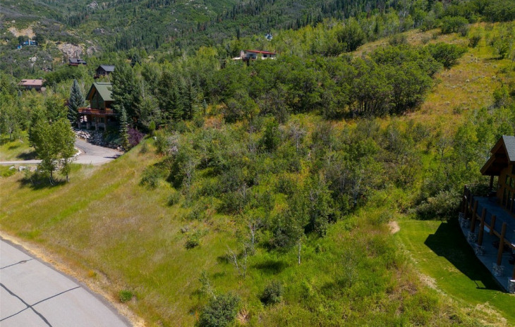 2245 Bear Drive Photo