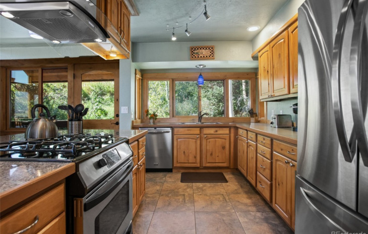 36898 Tree Haus Drive Photo